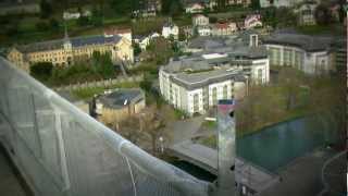 Reportage  Des voltigeurs du Ciel travaillent à 65 mètres audessus de la Grotte de Lourdes [upl. by Malsi658]