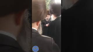 Viznitz London Rebbe Mesader Kiddushin In Bnei Brak For One Of His Chassidim  Sivan 5784 [upl. by Notsirt]