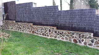 construction dun mur [upl. by Htebazila]