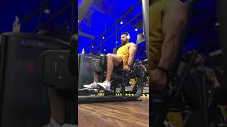 Aducción de cadera en máquina shortsgym motivation ntsteam legs gymlife power entrenamiento [upl. by Alyakam]