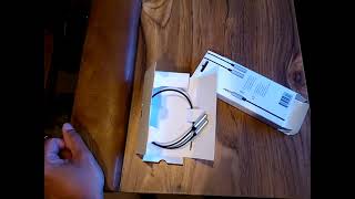 Unboxing of the Vital Dual Headphone Splitter 35mm audio jack  connects two headphones to 1 jack [upl. by Elvis]