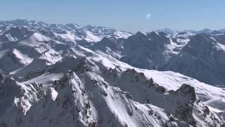 Panoramaüberflug über das Skigebiet Ischgl  Samnaun [upl. by Pedrick]