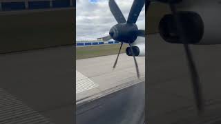 Air Canada Q400 butter smooth arrival into Montreal aviation [upl. by Akamaozu]