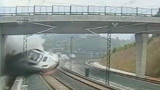 Spain Train Derailment Video 2013 Shocking Crash Kills At Least 77 Caught on Tape [upl. by Rentschler]