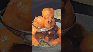 Delicious Ghanas Bofrot Toogbei Puffpuff ghanafoodrecipe ghanafood toogbei puffpuff bofrot [upl. by Nitsid319]