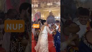 Tanishaa Mukerji doing the Dhunuchi Dance at the Mukherjee Familys Durga Puja festivities [upl. by Essirahs245]