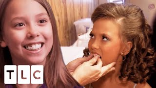 Pageant Mum Uses Wax And Powder To Fill In Contestant’s Fake Teeth  Toddlers amp Tiaras [upl. by Margret]