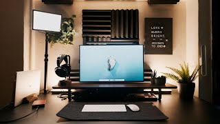 Laptop Desk Setups That Will Blow Your Mind [upl. by Erdah]