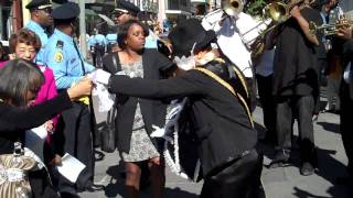 Procession for Funeral of New Orleans Policeman 1222010 [upl. by Byron]