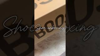 Waited forever to purchase these and finally got them yeezys yeezy350 adidas unboxing fypageシ [upl. by Enad]