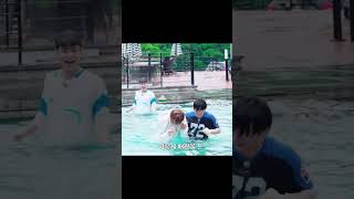 stray kids funny moment [upl. by Glynas296]