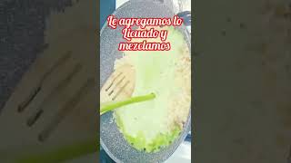 Arroz verde😋shortvideo arrozverde cooking shortsfeed fyp arroz cooking shortsvideo [upl. by Perrine329]