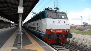 E444 034 con Intercity 609 BolognaLecce in partenza da Forlì [upl. by Gerdeen]