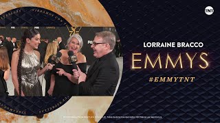 Lorraine Bracco en la Alfombra de los EMMYs® 2023 [upl. by Ocirne]