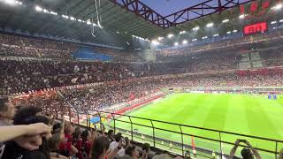 Stadio San Siro Milano Milan Bologna 27 agosto 2022  Settore Secondo Arancio Centrale  Settore 267 [upl. by Elicul]