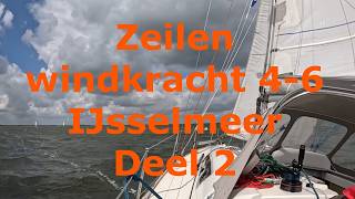 Zeilen met Jeanneau 33i bij Windkracht 46 op het IJsselmeer [upl. by Glynias572]