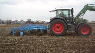 FENDT 820  Lemken Cultivator Karat [upl. by Areivax]