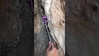 Part35How to place climbing nuthigh surface contact with rockfits completely insideTapered crack [upl. by Gisele]