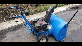 1996 MTD Snowflite 1028 Snowblower in Mint Condition [upl. by Edgerton]