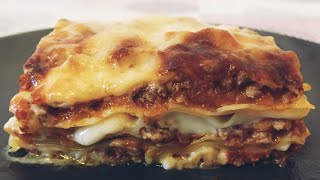 EASY BEEF LASAGNA RECIPE  HOW TO MAKE LASAGNA [upl. by Llehsam721]