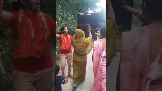 Duniya ke system chalave li mai dancequeendiv shorts bhojpuribhakti bhojpuri matarani [upl. by Aimek827]