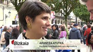 ARANTZA ATUTXA DIPUTADA DPTO MEDIO NATURAL Y AGRICULTURA ÚLTIMO LUNES DE GERNIKA [upl. by Gerianne]