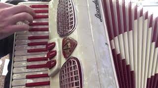 Excelsior Accordiana model 305 Accordion Red [upl. by Ebehp]