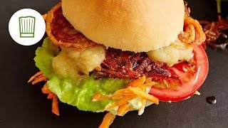 Reibekuchen Burger  quotRievkoochequot Burger  Chefkochde [upl. by Delastre]