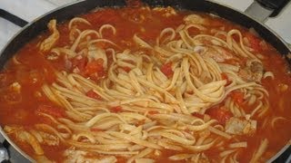 Una facil y deliciosa receta de Pasta con pollo y vegetales [upl. by Veleda]