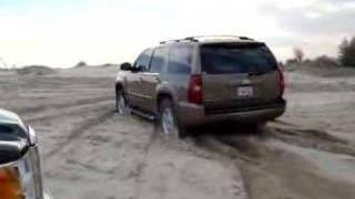 2007 tahoe z71 plaing in sand [upl. by Sivrep870]