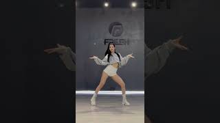 HELICOPTER  CLC 씨엘씨 dance cover [upl. by Halverson]