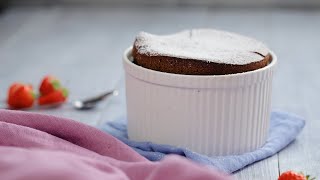 Soufflé au chocolat facile [upl. by Selhorst]