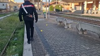 Capotreno accoltellato a Rivarolo fermati due aggressori [upl. by Kcirdez]