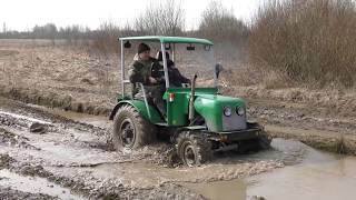 Who is better offroad Mini tractors or SUVs LADA NIVA and Jeep Grand Cherokee [upl. by Agee]