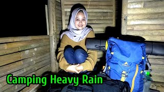 CAMPING HUJAN DERASDiterpa Hujan Deras tengah malam [upl. by Rankin]