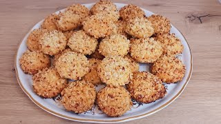 recette de biscuits semoule et noix de coco et cacahuète وصفة لذيذة وسهلة حلوه بالفينووالكوك [upl. by Ginsburg]