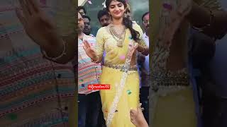 Sreeleela yellow saree viralvideo youtubeshorts dance natureenthusiast love [upl. by Eelame]