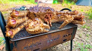 BBQコンロに乗りきらないサイズのタラバガニを丸焼きで食う [upl. by Tuppeny]