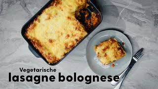 Vegetarische lasagne bolognese  recept  Allerhande [upl. by Ynohtnad]