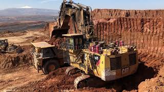 Huge Caterpillar 6040 Mining Excavator Loading Hitachi Dumpers  60 Minutes Movie [upl. by Standush259]