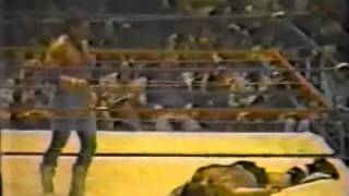 Barbed Wire Match Jerry Lawler vs Dutch Mantell  Part 2 of 2 32982 Memphis Wrestling [upl. by Rannug]