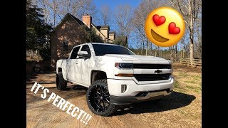 22x12s and 33x1250s on my leveled Silverado [upl. by Ahsitram]