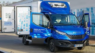 Iveco Daily chłodnia izoterma  konyener z agregatem chłodzącym [upl. by Aerdnu100]