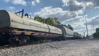 Bnsf 7406 leads through rosemont garden in Lexington ky with a kcs d8 and kcs sd70m [upl. by Skilken234]