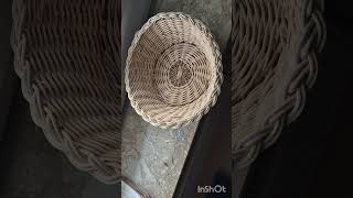 Selbst geflochtener Korb aus Peddigrohr homemade basket made of wicker cane [upl. by Eerahc]