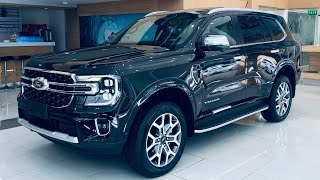 Ford Everest Titanium 20L BiTurbo 4WD 10 AT  Interior and Exterior  Black Color [upl. by Odraccir]