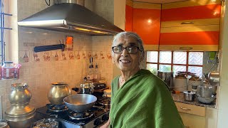 Arachuvitta Sambar in kalchatti  Sambar with Fresh Ground Masala with written recipe [upl. by Sidnee]