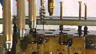 Lapmaster Wolters Honing machine 珩磨機 [upl. by Indyc]