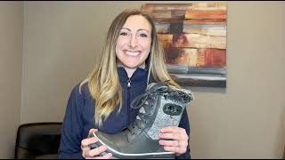 Snow Boots Review  Third Coast Foot and Ankle [upl. by Anahsat]