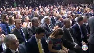 Demônio invade corpo de Michel Temer durante discurso 😱 [upl. by Romilda79]